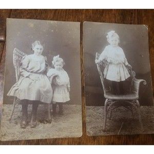 2 Vintage Black & White‎ Photos 1920's postcard photos Mom daughter on chair